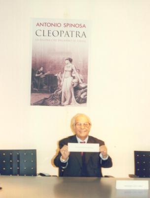 Antonio Spinosa presenta il suo libro 'Cleopatra'